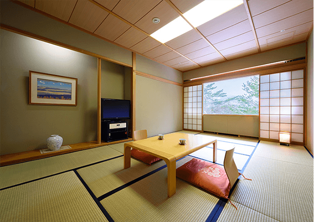 Japanese-style Room / 12 Tatami